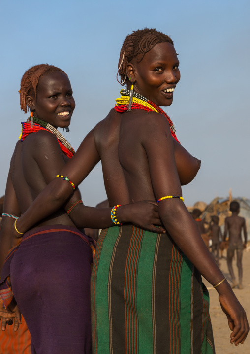 Teenage girls during the Dimi ceremony in Dassanech tribe to celebrate circumcision of teenagers, Turkana County, Omorate, Ethiopia
