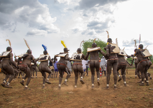 Bodi tribe fat men during Kael ceremony, Omo valley, Hana Mursi, Ethiopia