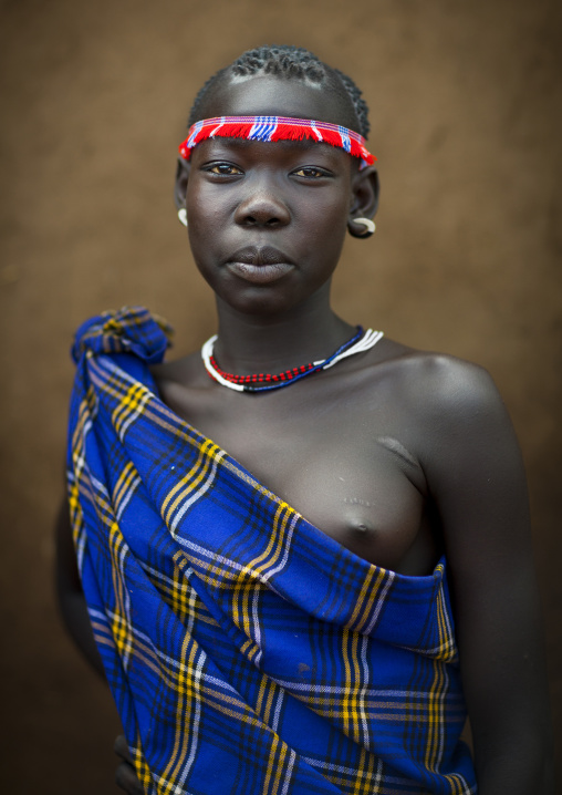 Bodi Tribe Woman, Hana Mursi, Omo Valley, Ethiopia