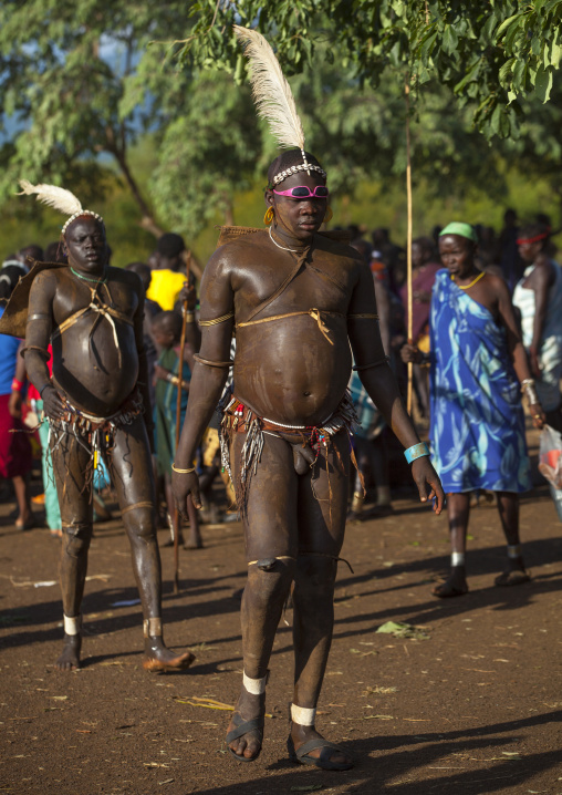 Bodi Tribe Fat Men Running During Kael Ceremony, Hana Mursi, Omo Valley, Ethiopia