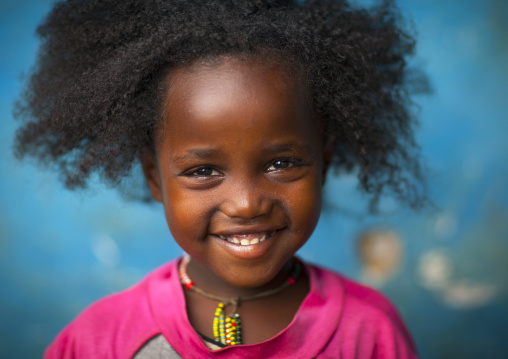 Child girl from jinka, Omo valley, Ethiopia