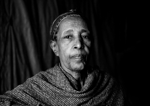 Afar tribe woman, Assaita, Afar regional state, Ethiopia