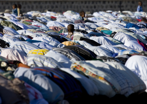 Aid el kebir morning pray, Assaita, Afar regional state, Ethiopia