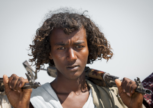Afar tribe warrior, Assaita, Afar regional state, Ethiopia
