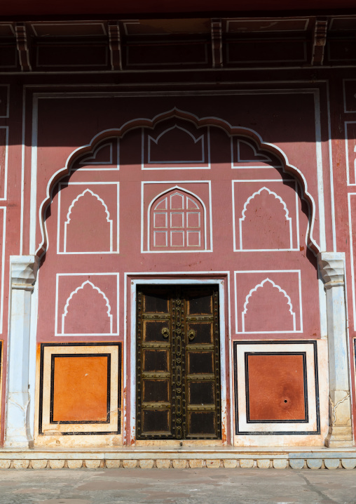 Door in the city palace Sarvato Bhadra courtyard, Rajasthan, Jaipur, India