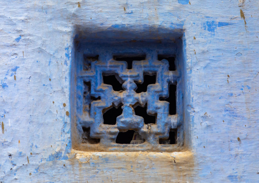 Ventilation over a door of an old blue house of a brahmin, Rajasthan, Bundi, India
