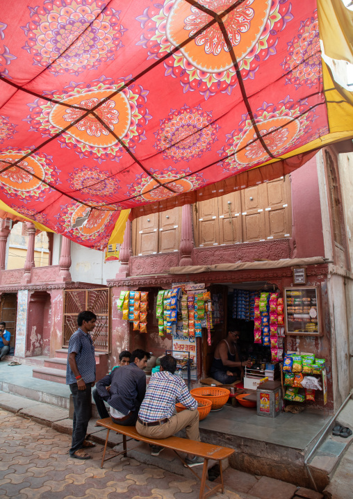 Traditional street life with indian sellers of shops, Rajasthan, Bikaner, India