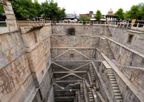 Nagar Sagar Kund stepwell, Rajasthan, Bundi, India