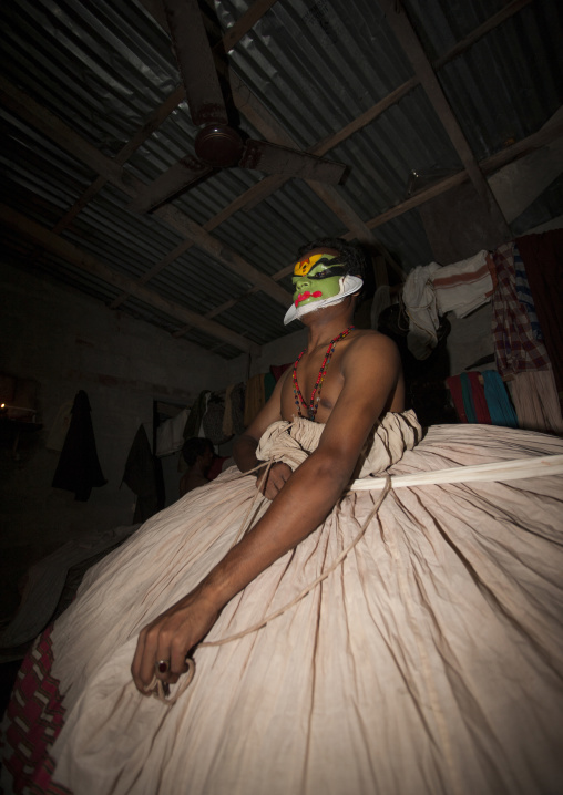 Backstage With Kathakali Dancers In Fort Kochin, India
