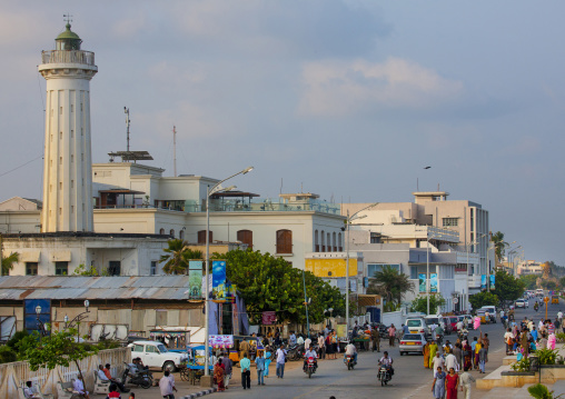 The Crowd At Pondicherry Waterfront, India