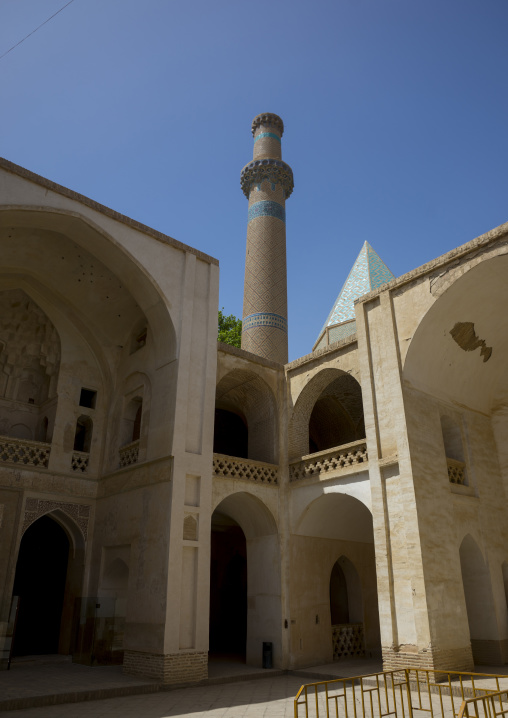 Jameh mosque courtyrad, Isfahan province, Natanz, Iran