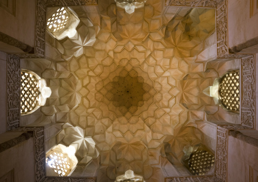 Ceiling with its intricate and elaborate patterns in jameh mosque, Isfahan province, Natanz, Iran