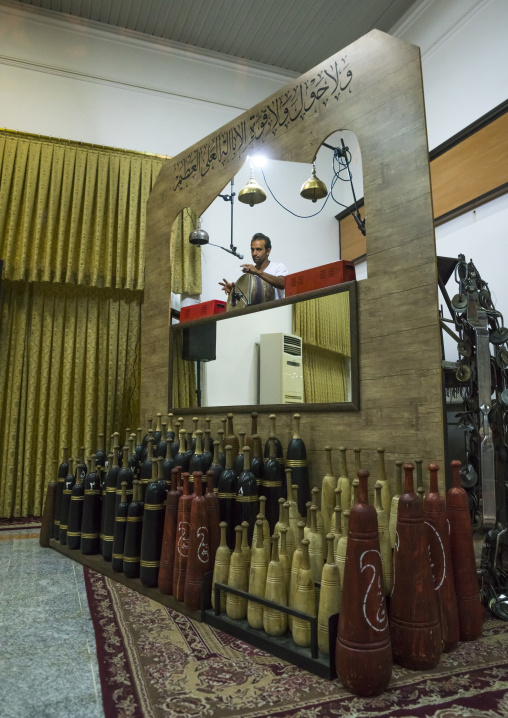 Musician playing during the traditional sport of zurkhaneh, Isfahan province, Kashan, Iran