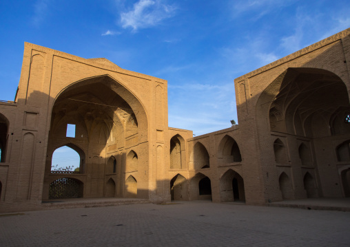 Jameh mosque iwan courtyard, Isfahan Province, Ardestan, Iran