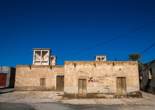 wind towers used as a natural cooling system in iranian traditional architecture, Hormozgan, Bandar-e Kong, Iran
