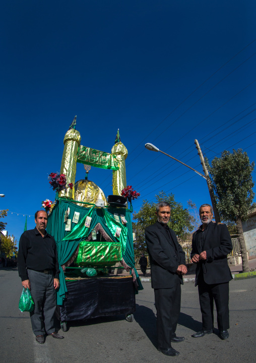 Trolley Where Are Sold Green Ribbons That The People Will Attach To Alams During Ashura Celebration, Kurdistan Province, Bijar, Iran