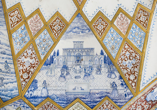 Detail Of A Painted Ceiling In Bagh-e Tarikhi-ye Fin Garden, Isfahan Province, Kashan, Iran