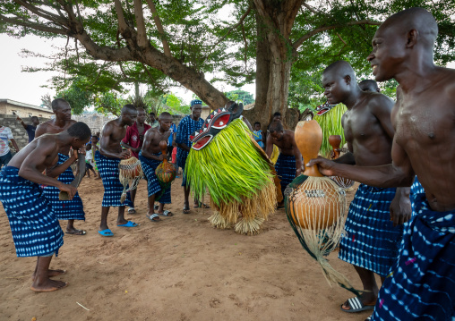Goli sacred mask in Baule tribe during a ceremony, Région des Lacs, Bomizanbo, Ivory Coast