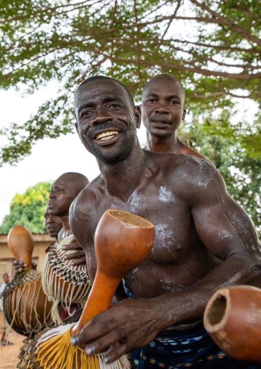 Musicians with shakers performing during a Goli sacred mask dance in Baule tribe, Région des Lacs, Bomizanbo, Ivory Coast