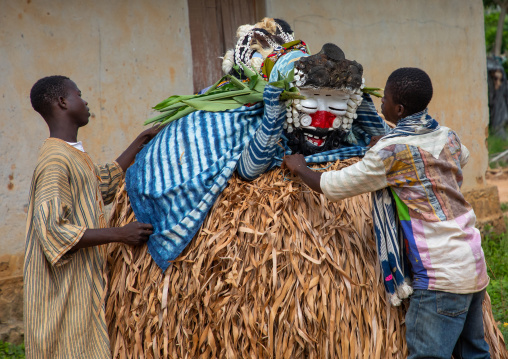 We Guere sacred mask dance during a ceremony, Guémon, Bangolo, Ivory Coast