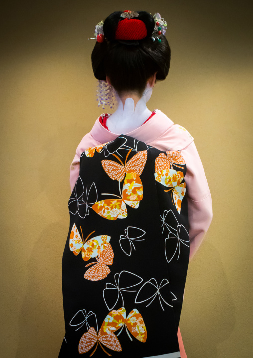 16 Years old maiko back called chikasaya, Kansai region, Kyoto, Japan