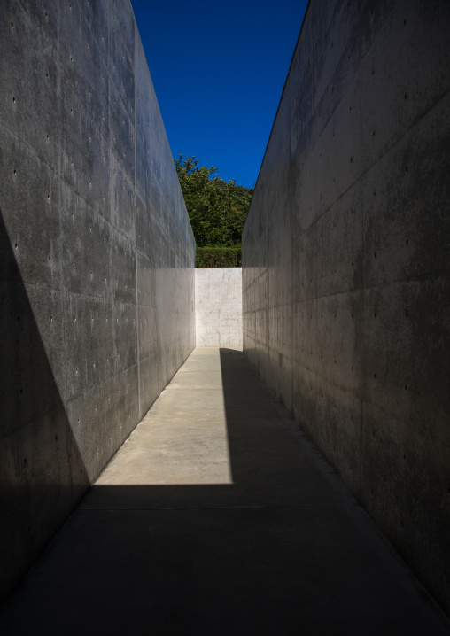 Lee Ufan museum designed by Tadao Ando, Seto Inland Sea, Naoshima, Japan