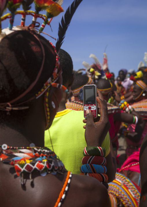 Rendille and turkana tribes dancing together during a festival, Turkana lake, Loiyangalani, Kenya