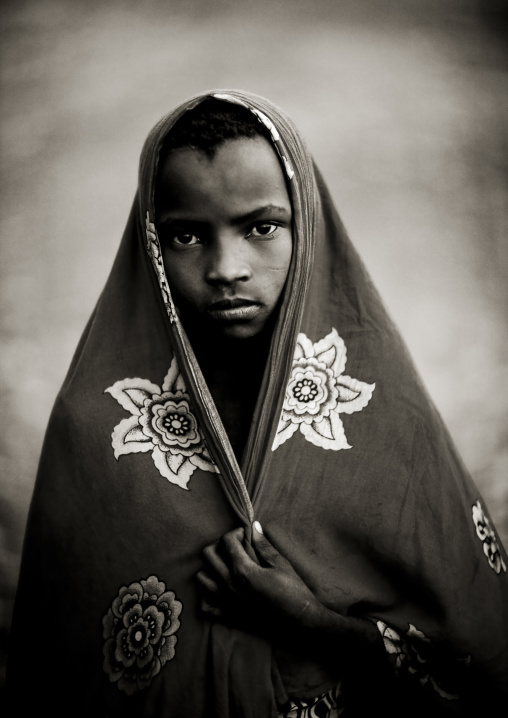 Samburu tribe girl with a blanket, Samburu County, Maralal, Kenya