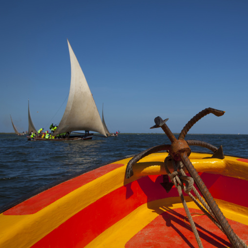 Dhow sailing on indian ocean, Lamu County, Lamu, Kenya
