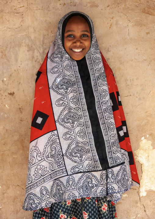 Portrait of a smiling swahili girl, Lamu County, Siyu, Kenya