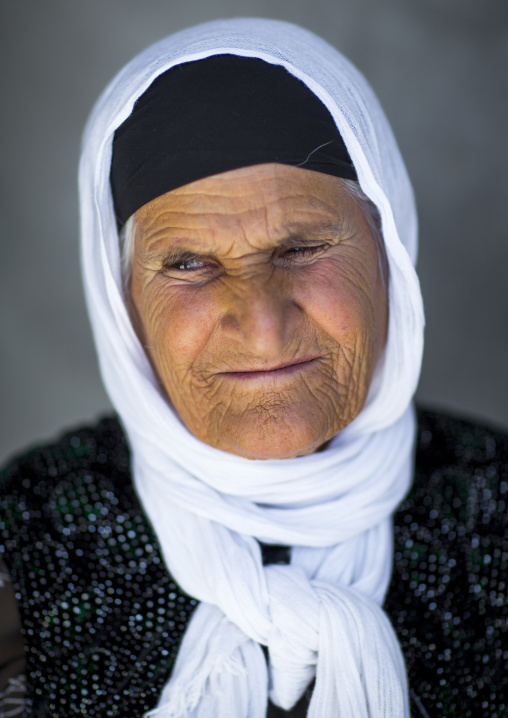Old Kurdish Woman, Azaban, Kurdistan, Iraq