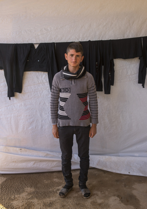 Yezedi Refugee Teenager Displaced From Sinjar, Duhok, Kurdistan, Iraq