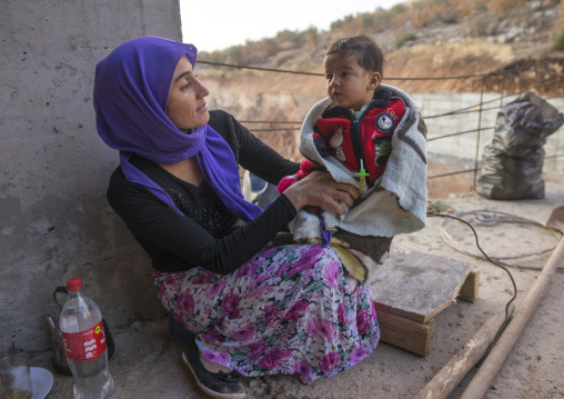 Yezidi Refugees Displaced From Sinjar Living In An Under Construction Building, Duhok, Kurdistan, Iraq