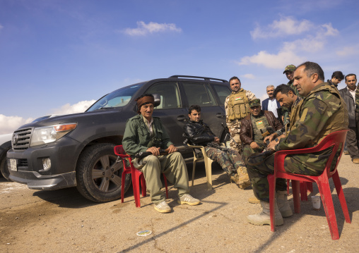 Kurdish Peshmergas On The Frontline, Duhok, Kurdistan, Iraq