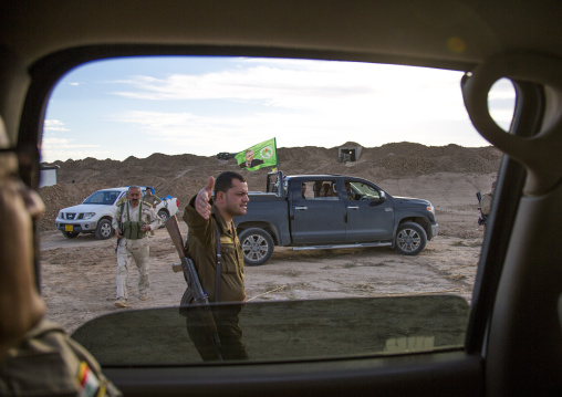 Kurdish Peshmergas On The Frontline, Kirkuk, Kurdistan, Iraq