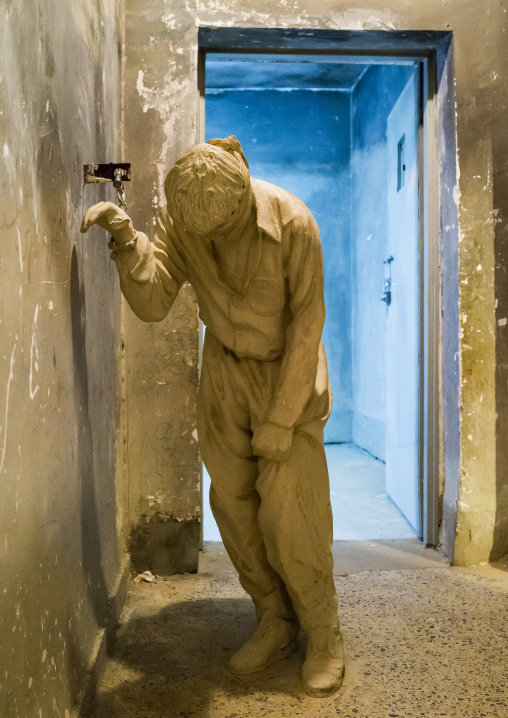 Statue In Amna Sur Museum In The Red Security Building, Suleymanyah, Kurdistan, Iraq
