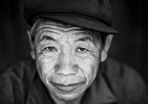 Ho minority shaman, Louang namtha, Laos
