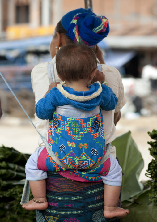 Hmong minority mother and baby, Luang prabang, Laos