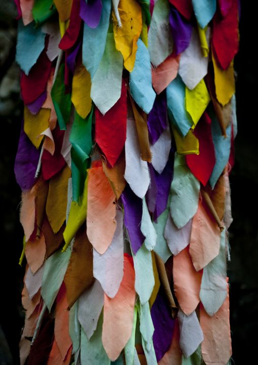Buddhist tissues, Thaphanongpafa cave, Laos
