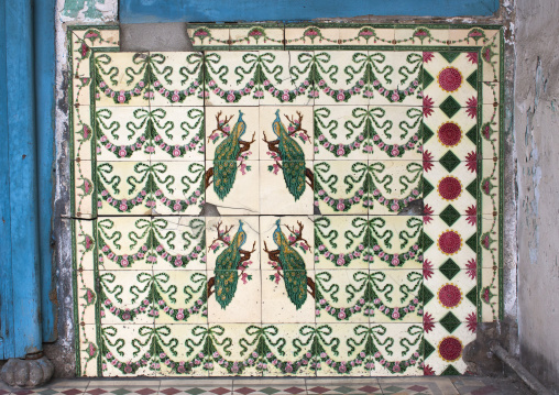 Old Porcelain Decoration, George Town, Penang, Malaysia