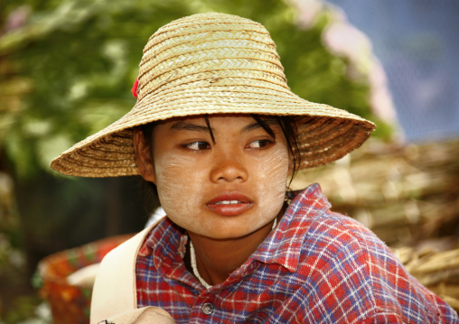 Woman From Taunggyi, Myanmar