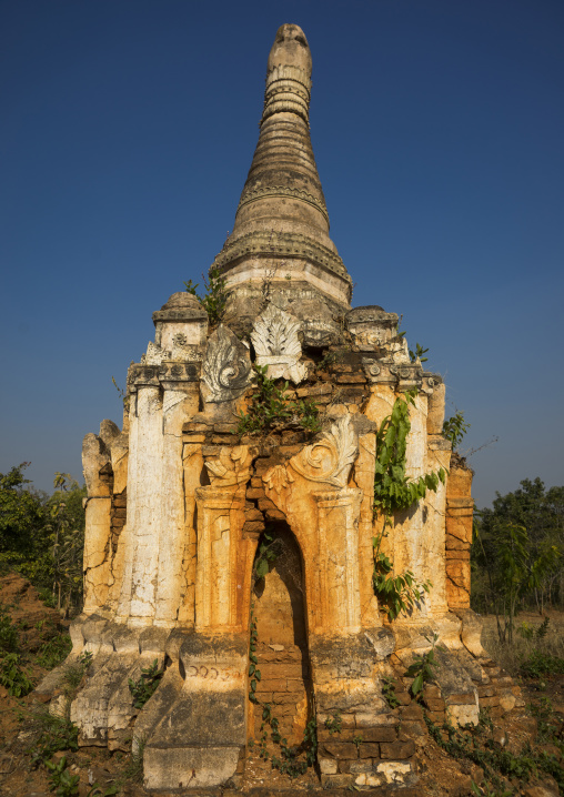 Shwe Inn Thein Paya Temple, Inle Lake, Myanmar