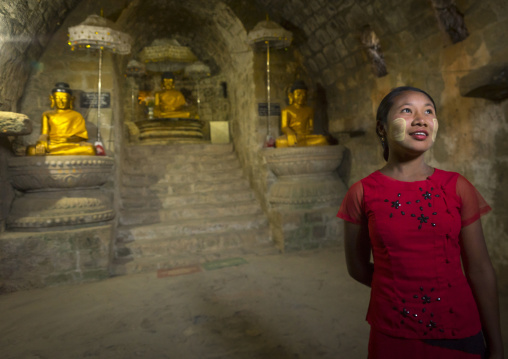 Burmese Girl Inside Htuk Kant Thein Temple, Mrauk U, Myanmar