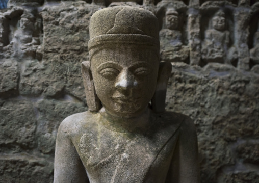 Buddha Statue In Kothaung Temple, Mrauk U, Myanmar