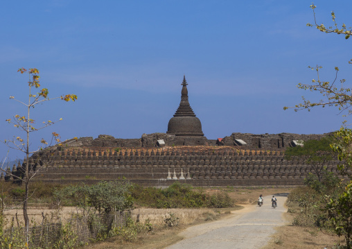 Kothaung Temple, Mrauk U, Myanmar
