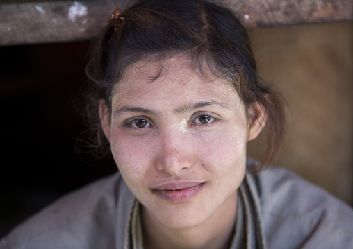 Beautiful Burmese Woman, Ngapali, Myanmar