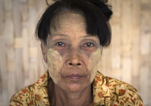 Rohingya Woman, Thandwe, Myanmar