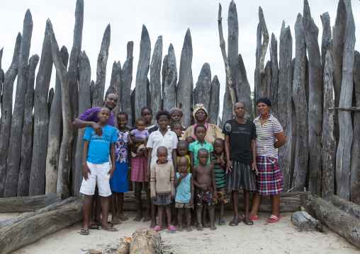 The Queen Of The Okwanyama And Her Relatives, Omhedi, Namibia