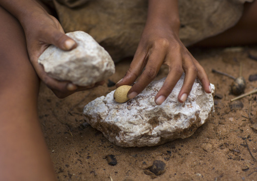 Bushman Woman Making Necklaces, Tsumkwe, Namibia