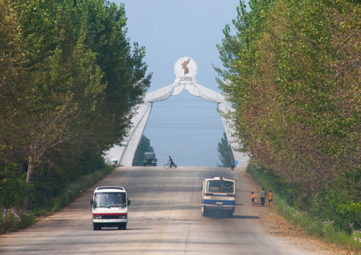 Arch of reunification monument, Pyongan Province, Pyongyang, North Korea